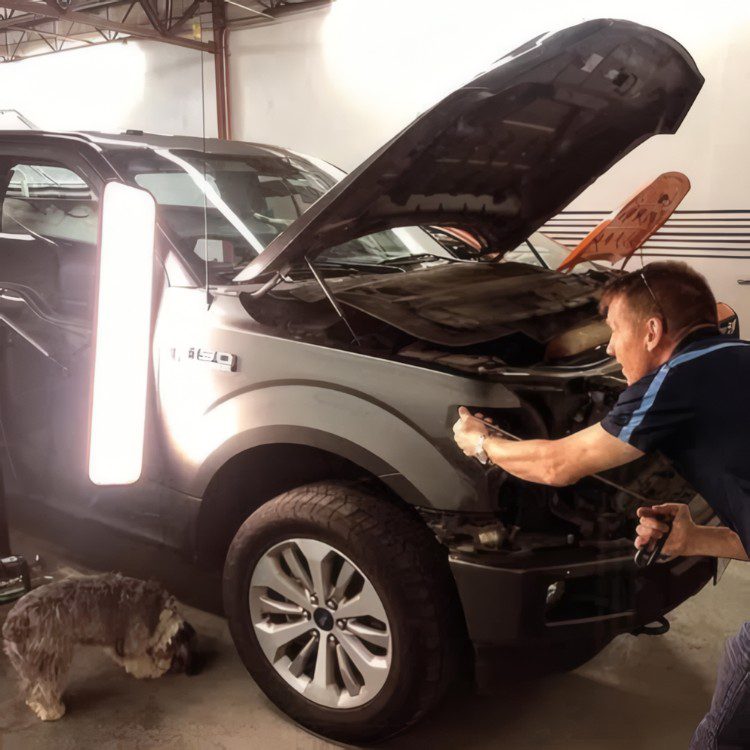Hail repair services in Denver, CO Hail repair services in Denver, CO